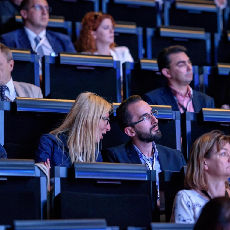 Otwarcie konferencji i I sesja plenarna: Nowe klocki czy nowy obrazek cyfrowego państwa?