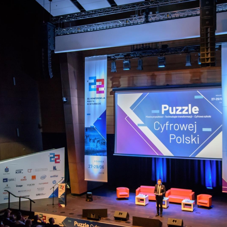 Otwarcie konferencji i I sesja plenarna: Nowe klocki czy nowy obrazek cyfrowego państwa?